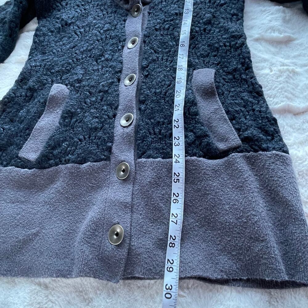 🔥Free People Chunky Knit Two tones Navy & Gray Shawl Neck Cardigan Sweater Sz S - Picture 14 of 16